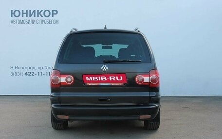 Volkswagen Sharan I рестайлинг, 2005 год, 479 000 рублей, 6 фотография