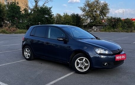 Volkswagen Golf VI, 2012 год, 900 000 рублей, 3 фотография