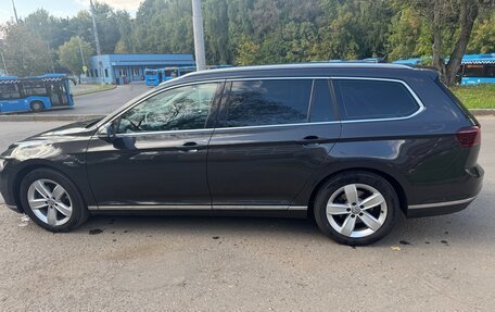 Volkswagen Passat B8 рестайлинг, 2019 год, 2 400 000 рублей, 10 фотография