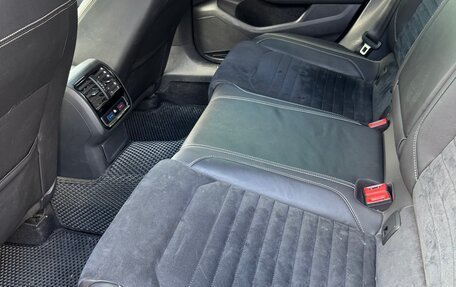 Volkswagen Passat B8 рестайлинг, 2019 год, 2 400 000 рублей, 12 фотография