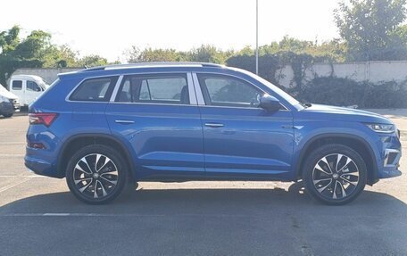 Skoda Kodiaq I, 2023 год, 4 090 000 рублей, 4 фотография