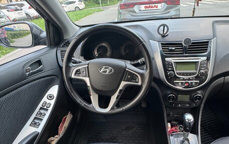 Hyundai Solaris II рестайлинг, 2012 год, 1 200 000 рублей, 10 фотография