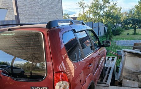 Chevrolet Niva I рестайлинг, 2014 год, 750 000 рублей, 5 фотография