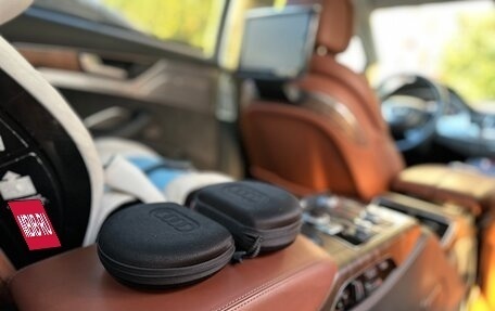 Audi A8, 2016 год, 3 390 000 рублей, 16 фотография