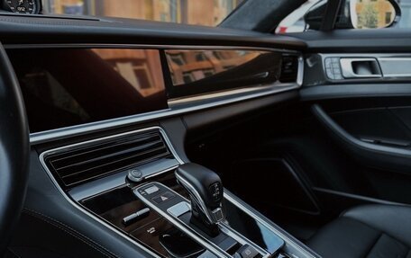 Porsche Panamera II рестайлинг, 2018 год, 10 999 999 рублей, 5 фотография