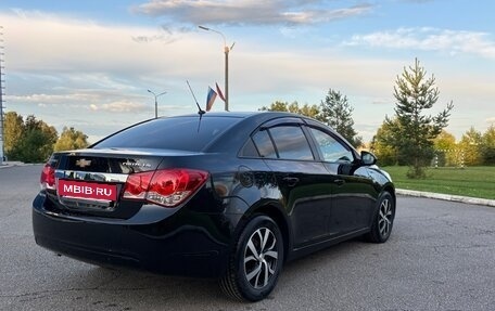 Chevrolet Cruze II, 2011 год, 905 000 рублей, 8 фотография