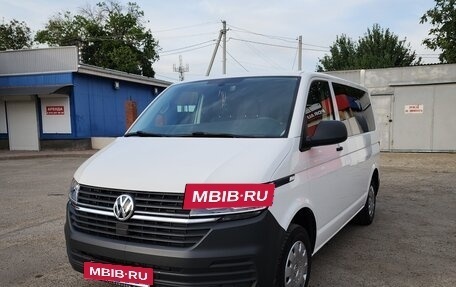 Volkswagen Transporter T6 рестайлинг, 2020 год, 3 630 000 рублей, 2 фотография
