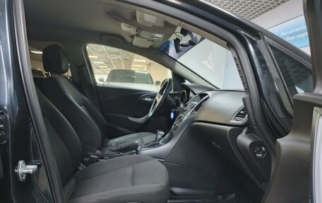 Opel Astra J, 2014 год, 582 000 рублей, 9 фотография