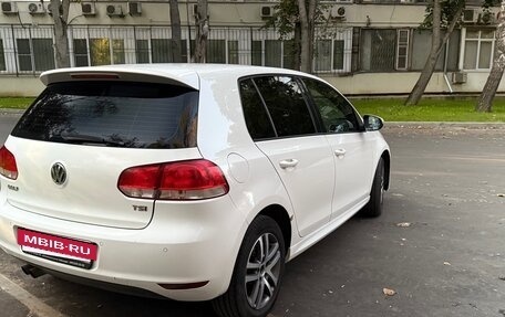 Volkswagen Golf VI, 2012 год, 940 000 рублей, 2 фотография