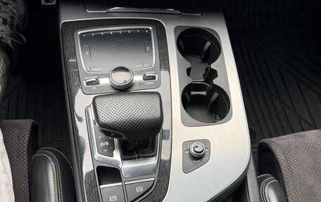 Audi Q7, 2018 год, 4 200 000 рублей, 14 фотография