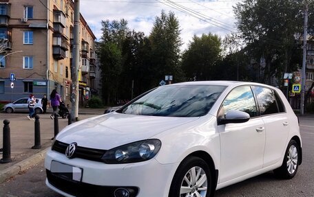 Volkswagen Golf VI, 2011 год, 890 000 рублей, 1 фотография