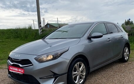 KIA cee'd III, 2021 год, 2 200 000 рублей, 1 фотография