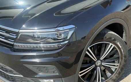 Volkswagen Tiguan II, 2018 год, 2 850 000 рублей, 6 фотография