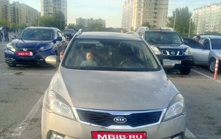 KIA cee'd I рестайлинг, 2010 год, 600 000 рублей, 1 фотография