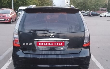 Mitsubishi Grandis, 2007 год, 620 000 рублей, 7 фотография