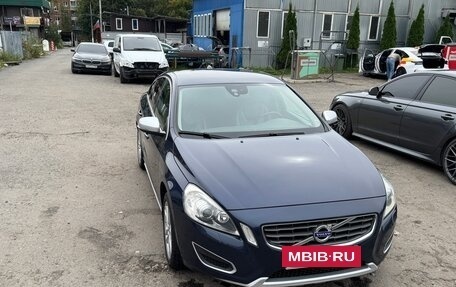 Volvo S60 III, 2011 год, 800 000 рублей, 3 фотография