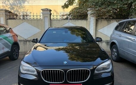 BMW 7 серия, 2013 год, 2 000 000 рублей, 1 фотография