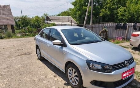 Volkswagen Polo VI (EU Market), 2011 год, 900 000 рублей, 1 фотография