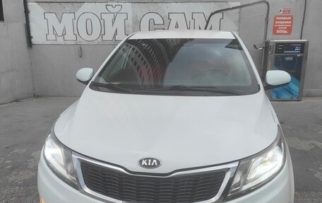 KIA Rio III рестайлинг, 2014 год, 990 000 рублей, 1 фотография