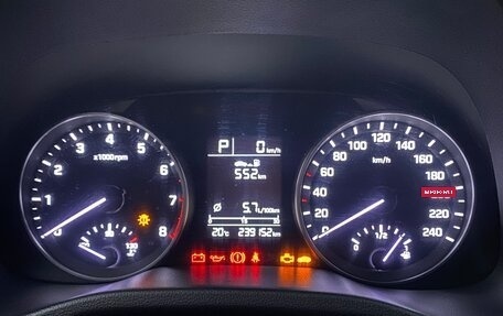 Hyundai Elantra VI рестайлинг, 2018 год, 1 250 000 рублей, 11 фотография