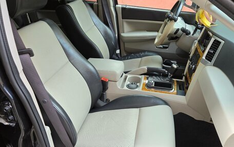 Jeep Grand Cherokee, 2009 год, 1 350 000 рублей, 16 фотография