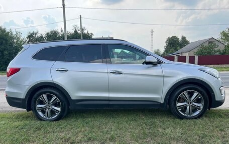 Hyundai Santa Fe III рестайлинг, 2015 год, 2 150 000 рублей, 2 фотография