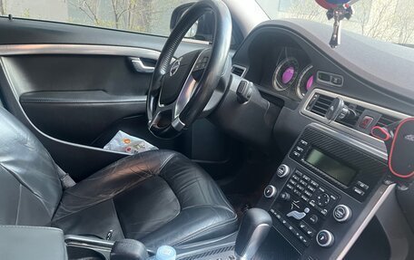 Volvo S80 II рестайлинг 2, 2010 год, 800 000 рублей, 1 фотография