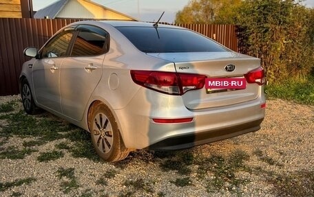 KIA Rio III рестайлинг, 2016 год, 905 000 рублей, 3 фотография