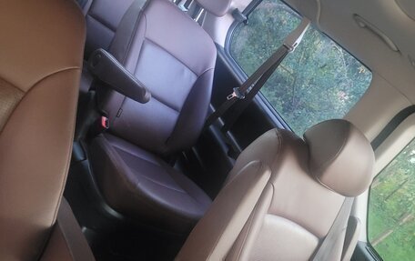 Hyundai Grand Starex Grand Starex I рестайлинг 2, 2019 год, 3 300 000 рублей, 6 фотография