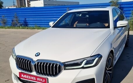 BMW 5 серия, 2022 год, 5 200 000 рублей, 1 фотография