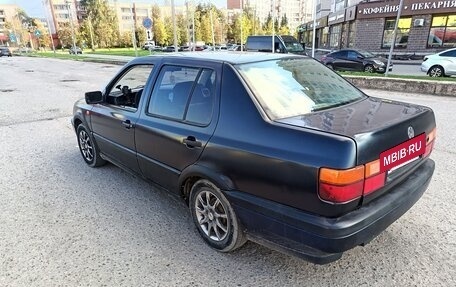 Volkswagen Vento, 1994 год, 158 000 рублей, 13 фотография
