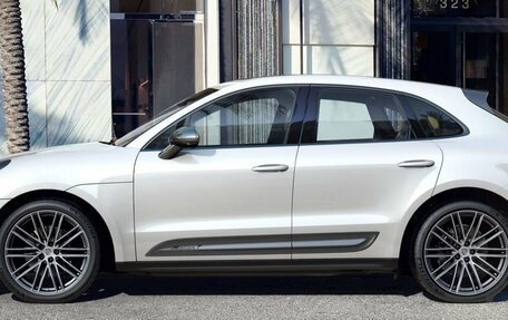 Porsche Macan I рестайлинг, 2025 год, 13 000 000 рублей, 4 фотография