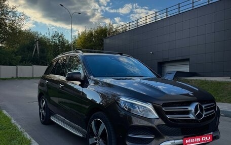 Mercedes-Benz GLE, 2015 год, 3 500 000 рублей, 3 фотография