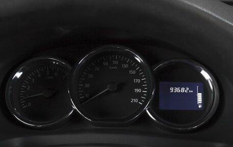 Renault Sandero II рестайлинг, 2014 год, 749 000 рублей, 14 фотография
