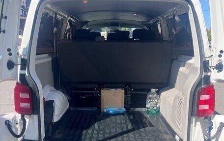 Volkswagen Transporter T6 рестайлинг, 2019 год, 3 850 000 рублей, 6 фотография