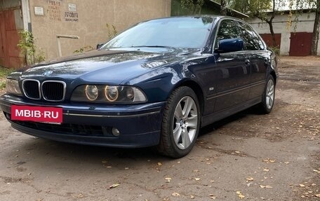 BMW 5 серия, 2002 год, 790 000 рублей, 13 фотография