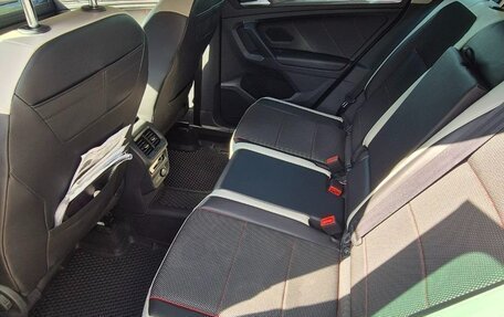 Volkswagen Tiguan II, 2021 год, 2 520 000 рублей, 9 фотография