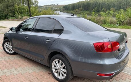 Volkswagen Jetta VI, 2014 год, 1 280 000 рублей, 3 фотография