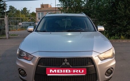 Mitsubishi Outlander III рестайлинг 3, 2010 год, 1 050 000 рублей, 14 фотография