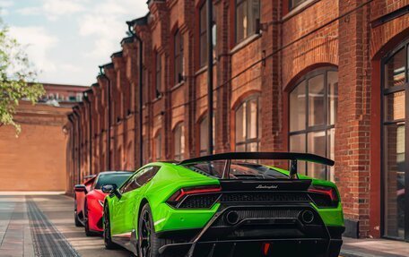 Lamborghini Huracán, 2017 год, 24 500 000 рублей, 7 фотография