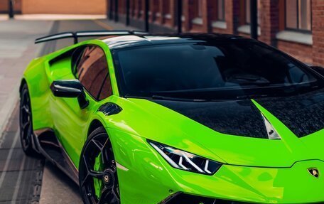 Lamborghini Huracán, 2017 год, 24 500 000 рублей, 6 фотография