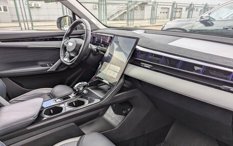 Geely Atlas, 2023 год, 2 520 000 рублей, 22 фотография