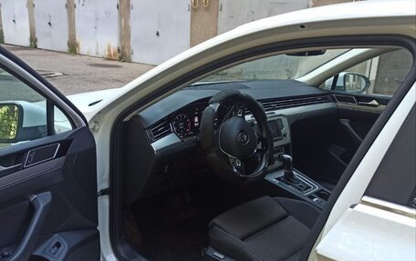 Volkswagen Passat B8 рестайлинг, 2017 год, 2 300 000 рублей, 2 фотография