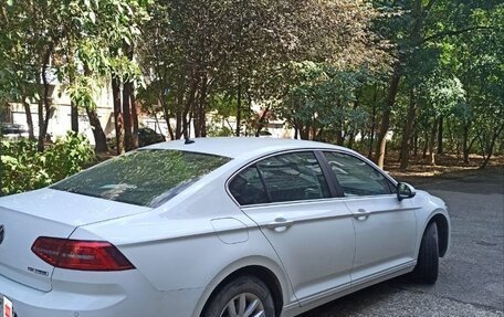 Volkswagen Passat B8 рестайлинг, 2017 год, 2 300 000 рублей, 5 фотография
