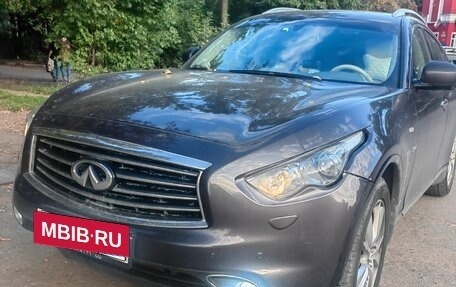Infiniti QX70, 2014 год, 1 700 000 рублей, 3 фотография