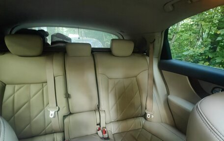 Infiniti QX70, 2014 год, 1 700 000 рублей, 8 фотография