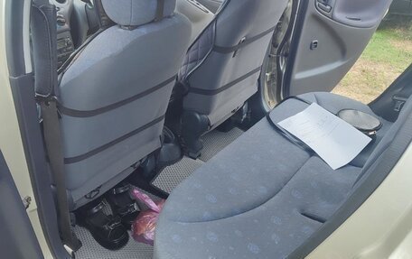 Toyota Vitz, 2003 год, 430 000 рублей, 8 фотография