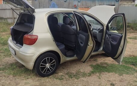 Toyota Vitz, 2003 год, 430 000 рублей, 5 фотография