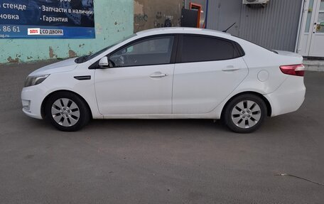KIA Rio III рестайлинг, 2013 год, 760 000 рублей, 4 фотография