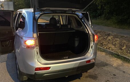 Mitsubishi Outlander III рестайлинг 3, 2012 год, 1 150 000 рублей, 29 фотография